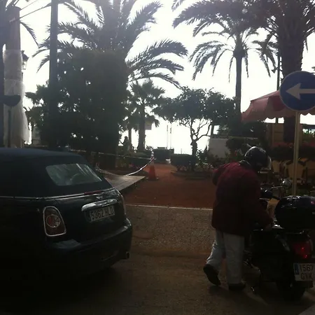 Bel Vue Sur Mer * يوريت دي مار